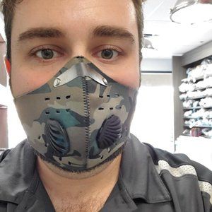 Facemask with filter